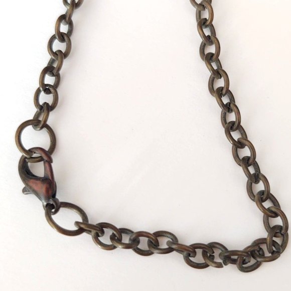 Long puff open work heart pendant necklace - Picture 10 of 10